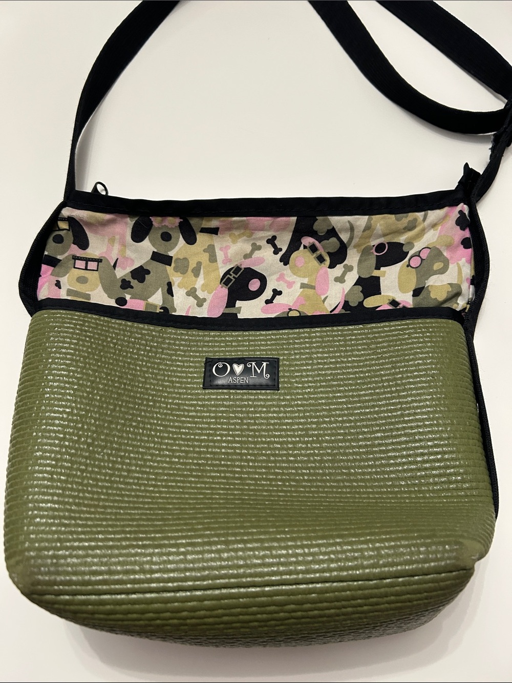 OlovesM handcrafted, eco friendly handbag